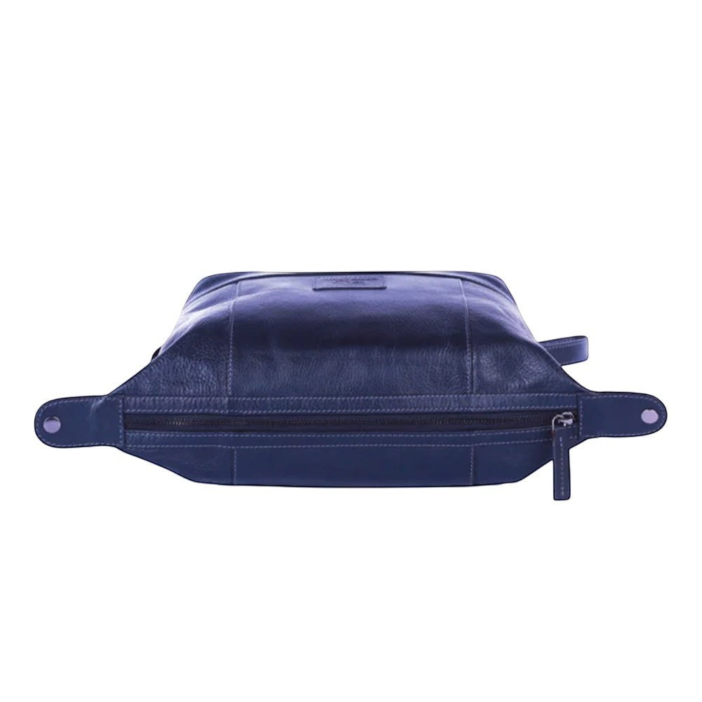 Black Leather Billabong Toilet Bag