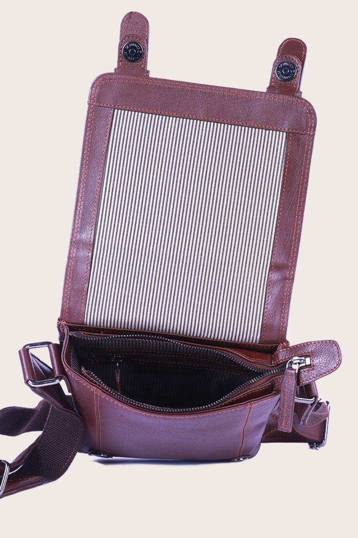 Brown Leather Wombat Cross Body Travel Bag